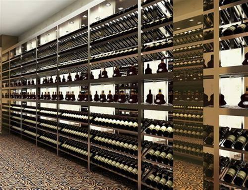 社會文化的進步，不銹鋼酒柜廠家緊跟社會文化的步伐